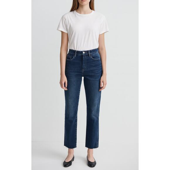 DL1961 Emilie Straight Leg Jeans Size 26 Dark Wash Split Hem - Picture 1 of 6